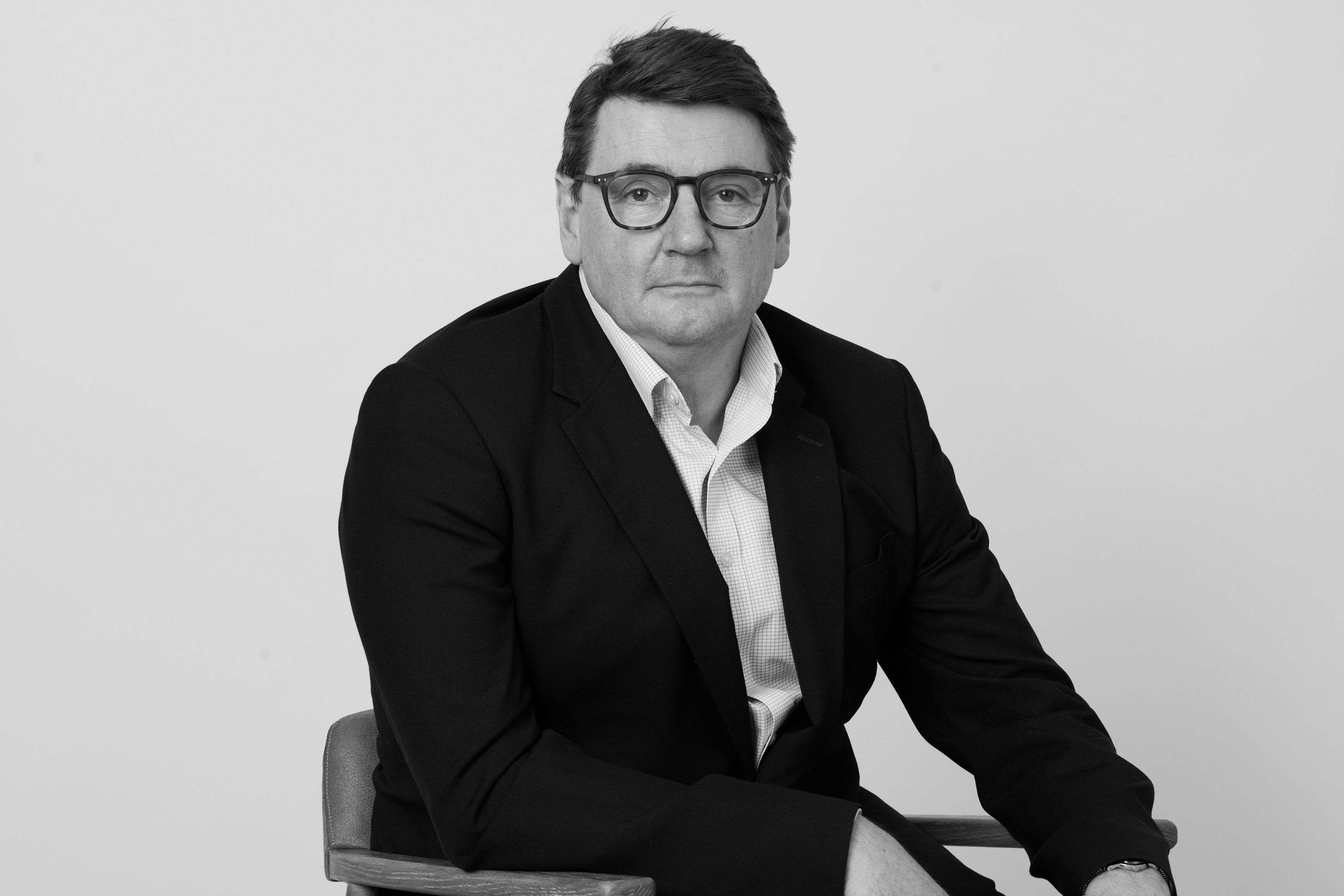 billie-b-w-2-69b3dc5a1edff.png (original)