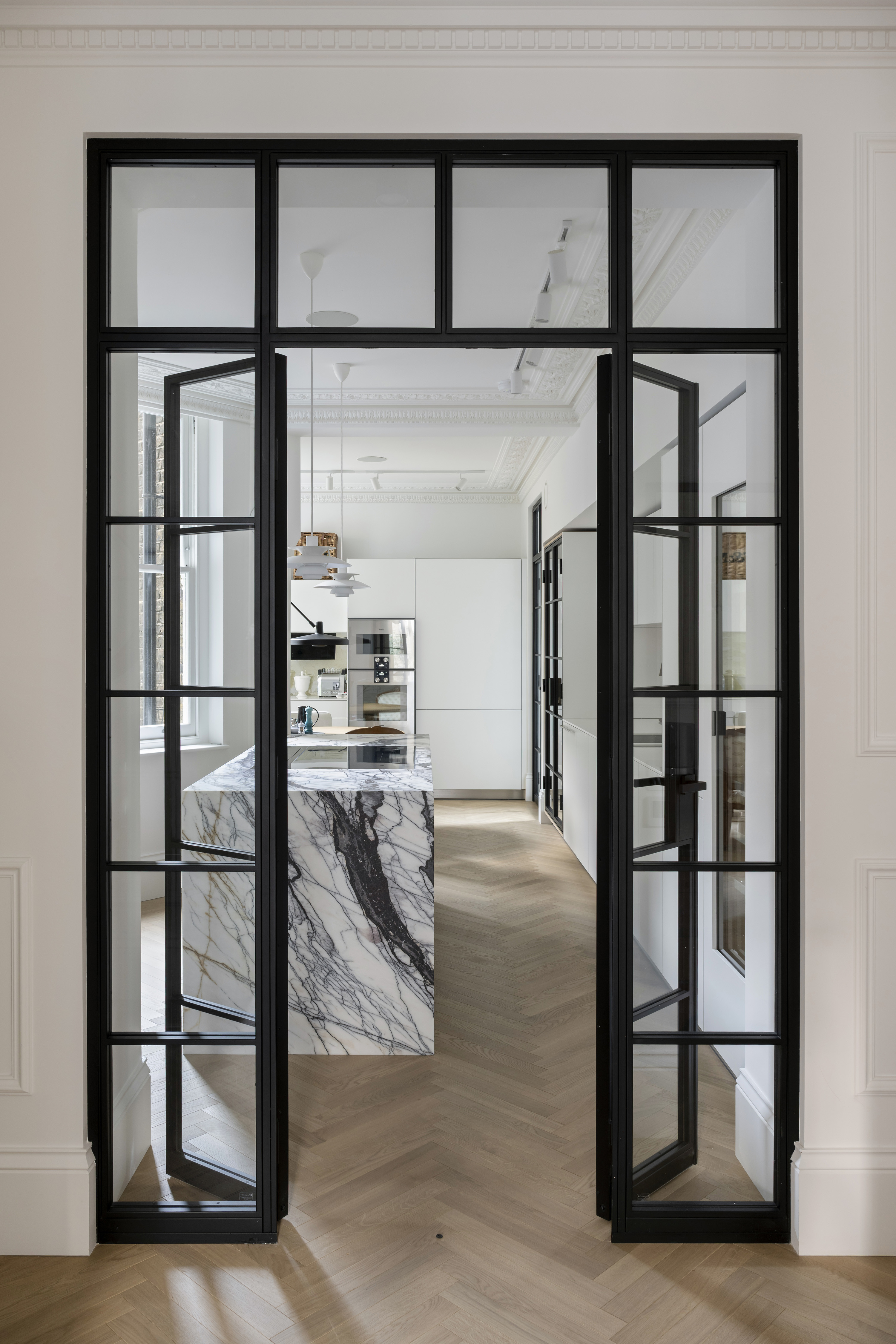 hcl-7-iverna-gardens-edited-41-hi-6985d832317c2.jpg (original)